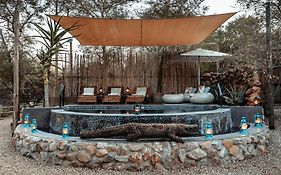 Grace Of Africa, Couples 5 Star Nature Lodge