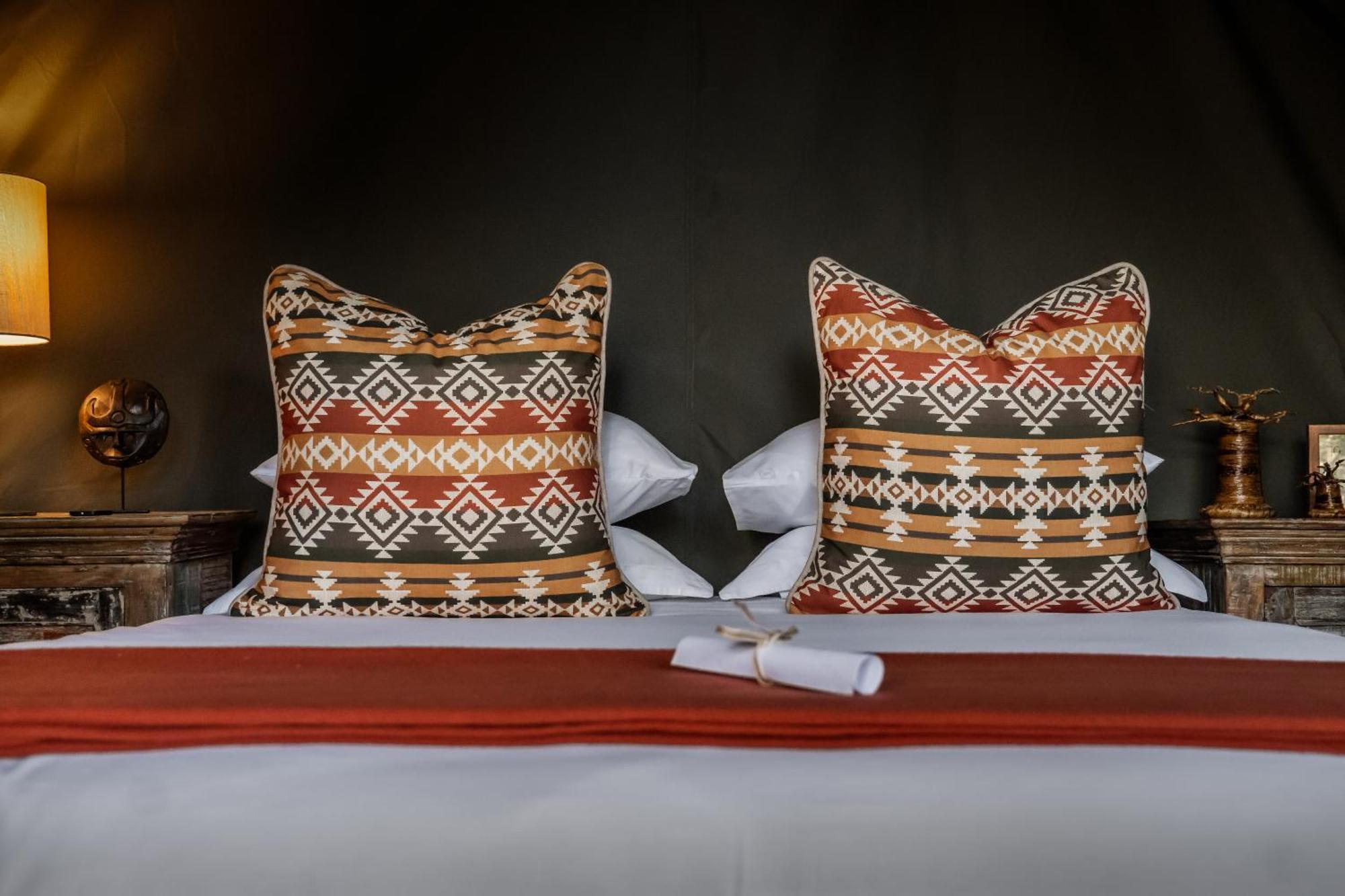 Grace Of Africa, Couples 5 Star Nature Lodge Marloth Park Room photo